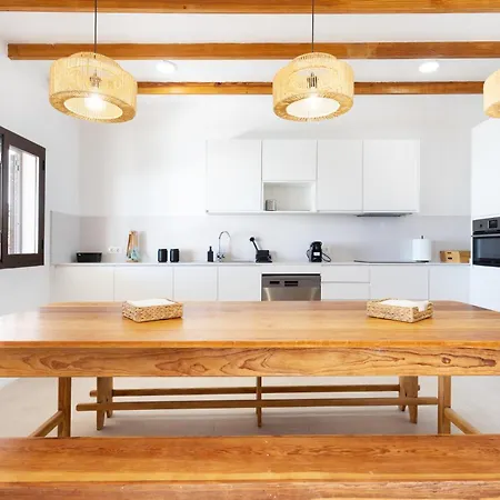 La Palmera, Amazing Sea Views Villa *